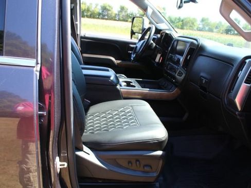 Used 2015 Chevrolet Silverado 2500 LTZ w/ Duramax Plus Package AWD/4WD image 21