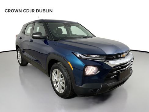 Used 2021 Chevrolet TrailBlazer LS FWD image 4