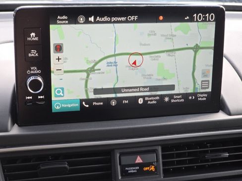Certified 2024 Honda Pilot Touring image 5