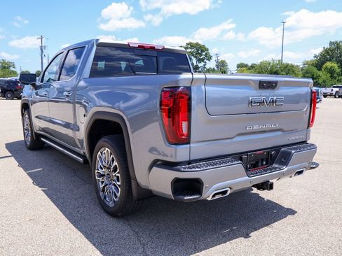 New 2026 GMC Sierra 1500 Denali Ultimate w/ LPO, Black Badging Package AWD/4WD image 29