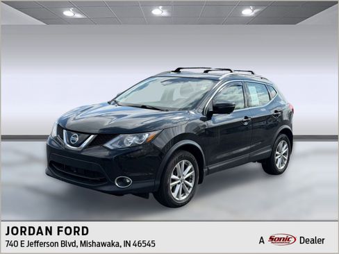 Used 2019 Nissan Rogue Sport SV w/ Technology Package image 1