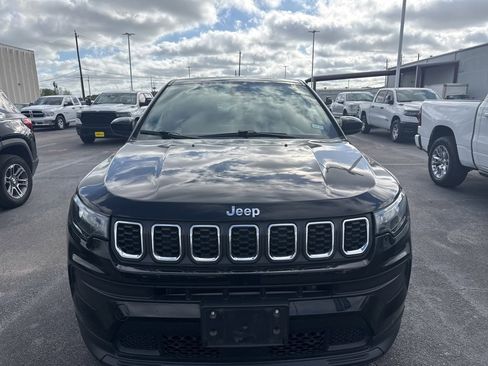 Used 2024 Jeep Compass Sport image 1