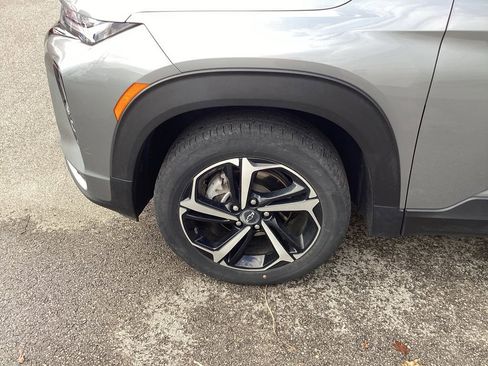 Used 2023 Chevrolet TrailBlazer RS AWD/4WD image 29