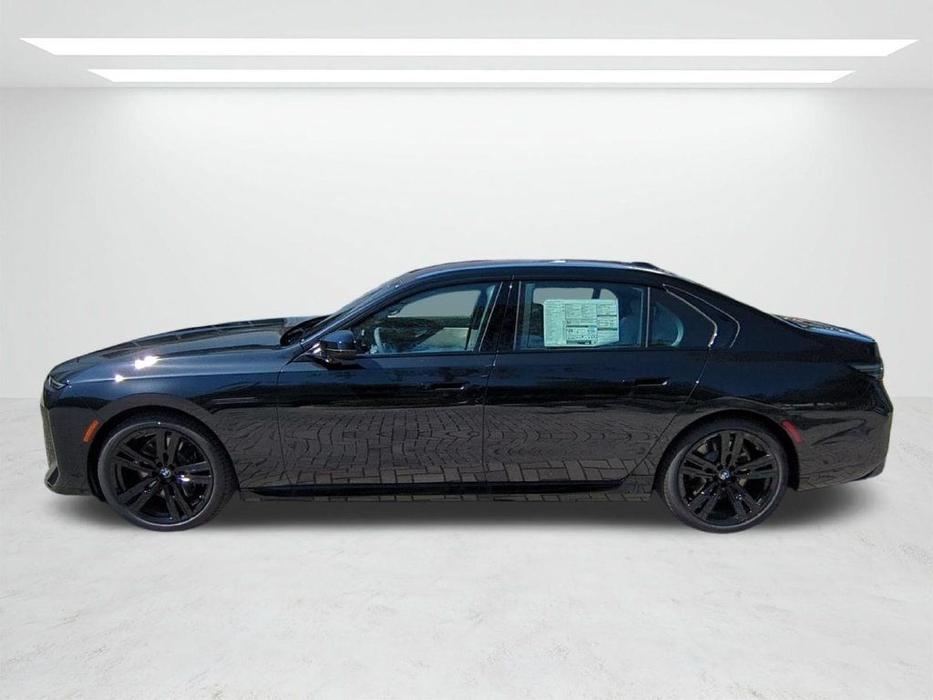New 2027 BMW 740i w/ Executive Package RWD image 7
