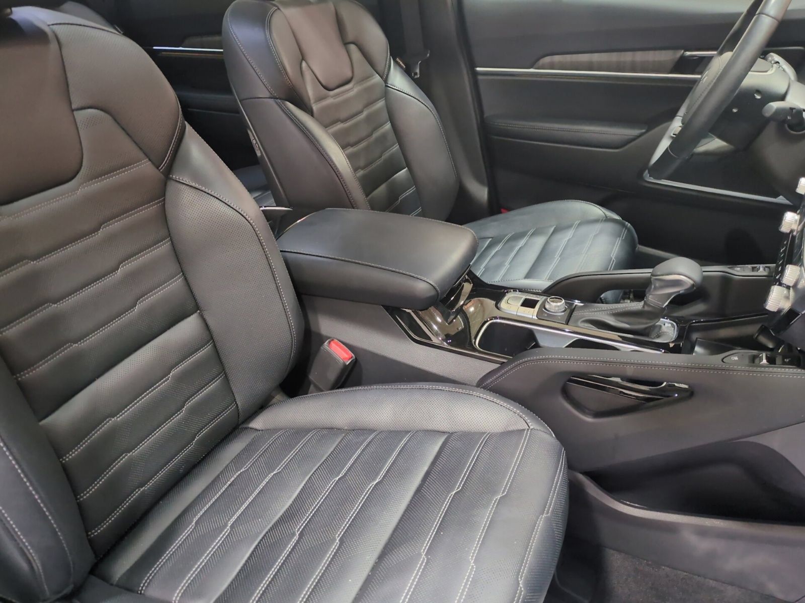 Certified 2024 Kia Telluride SX Prestige AWD/4WD image 10