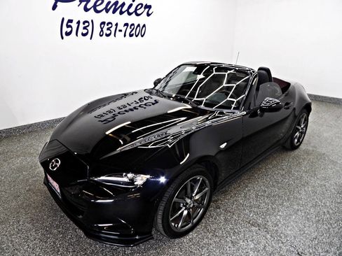 Used 2018 MAZDA MX-5 Miata Grand Touring image 7