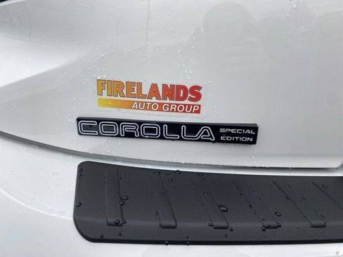 New 2026 Toyota Corolla SE image 15