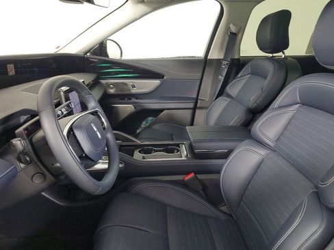 New 2025 Lincoln Nautilus Reserve AWD/4WD image 19