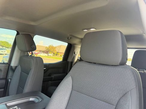 Used 2020 Chevrolet Silverado 1500 LT w/ Texas Edition AWD/4WD image 28