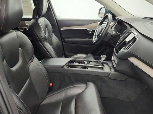 Used 2022 Volvo XC90 T6 Inscription w/ Advanced Package AWD/4WD image 24