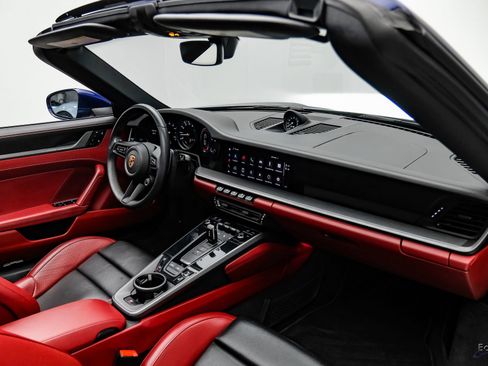 Used 2024 Porsche 911 Targa 4S image 54