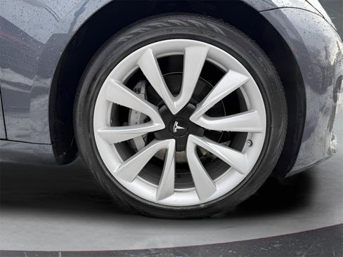 Used 2020 Tesla Model 3 Long Range image 12
