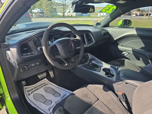 Used 2023 Dodge Challenger R/T Scat Pack image 18