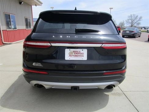 Used 2022 Lincoln Corsair Reserve w/ Equipment Group 201A AWD/4WD image 8