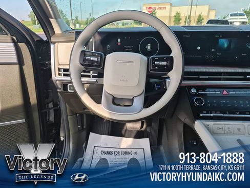 Used 2024 Hyundai Santa Fe Calligraphy FWD image 13