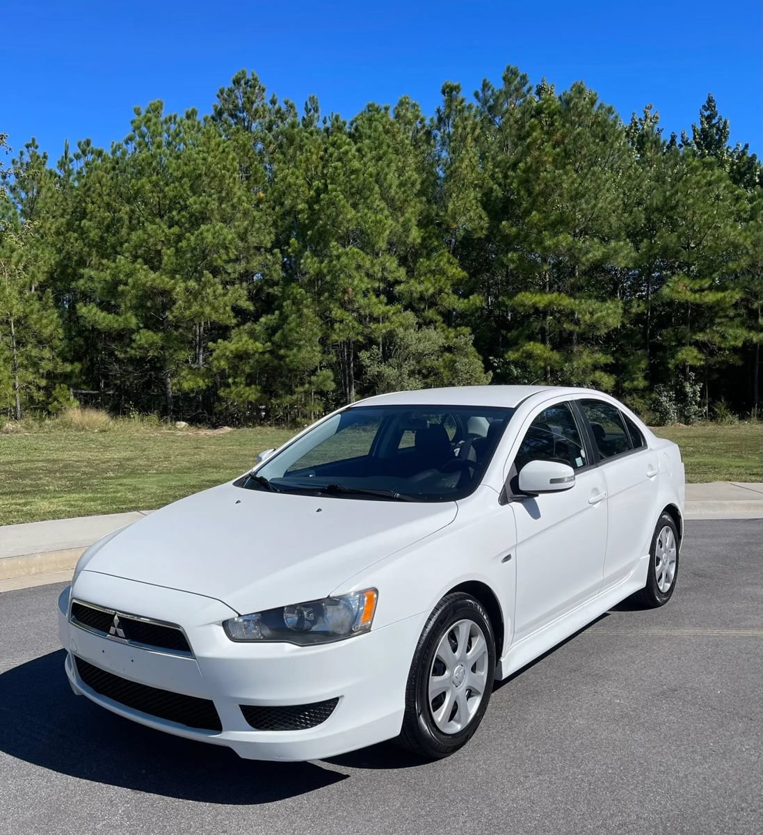 Used 2015 Mitsubishi Lancer ES FWD image 1