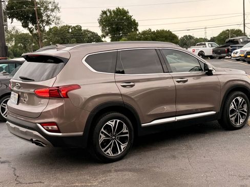 Used 2019 Hyundai Santa Fe FWD image 3