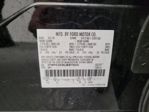 Used 2018 Ford Edge Titanium FWD image 33