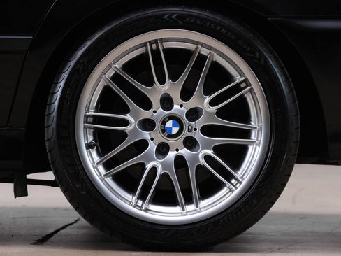 Used 2003 BMW M5 image 44