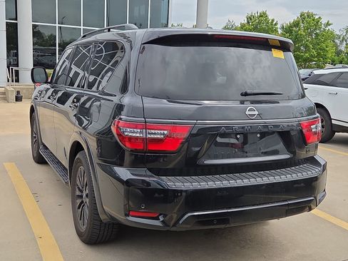 Used 2024 Nissan Armada SL w/ Midnight Edition Package RWD image 3