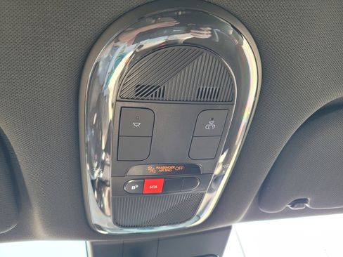 New 2025 Hyundai Ioniq 5 N Base image 24