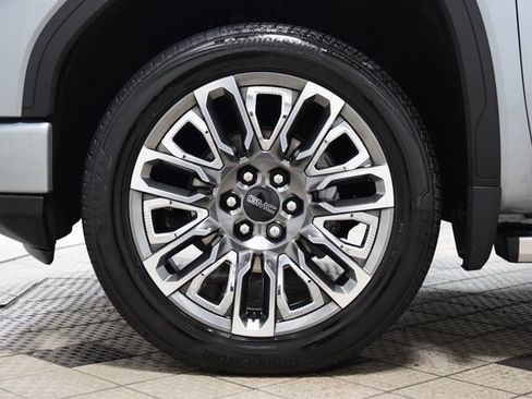 Used 2023 GMC Sierra 1500 Denali Ultimate image 31