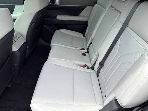 New 2026 Hyundai Santa Fe SEL FWD image 21