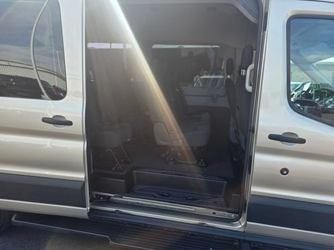 Used 2017 Ford Transit 350 XLT RWD image 11