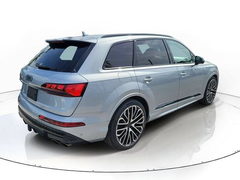 New 2026 Audi SQ7 Prestige AWD/4WD image 4