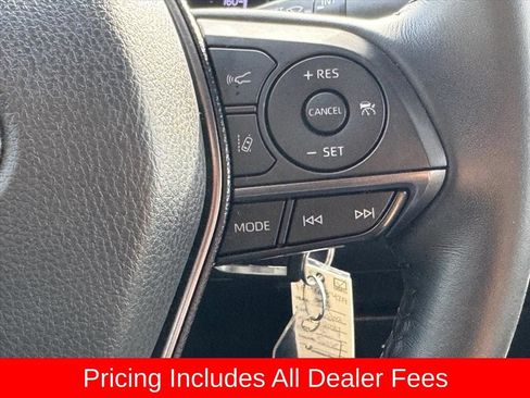 Used 2023 Toyota Camry SE FWD image 19