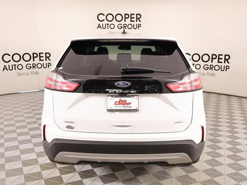 Used 2024 Ford Edge SEL image 21