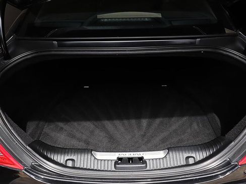 Used 2015 Jaguar XJ L Portfolio RWD image 51