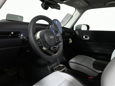 Used 2025 MINI Cooper S image 15