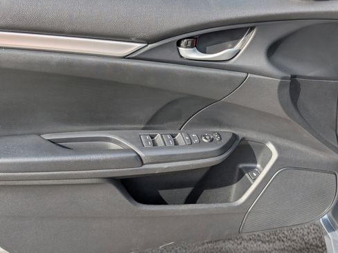 Used 2020 Honda Civic Sport image 12