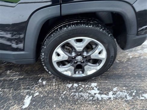 Used 2020 Jeep Compass Limited image 17