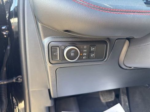 Used 2025 Ford Explorer ST-Line w/ Premium Package image 22