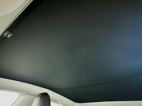 Used 2022 Tesla Model Y Performance AWD/4WD image 25