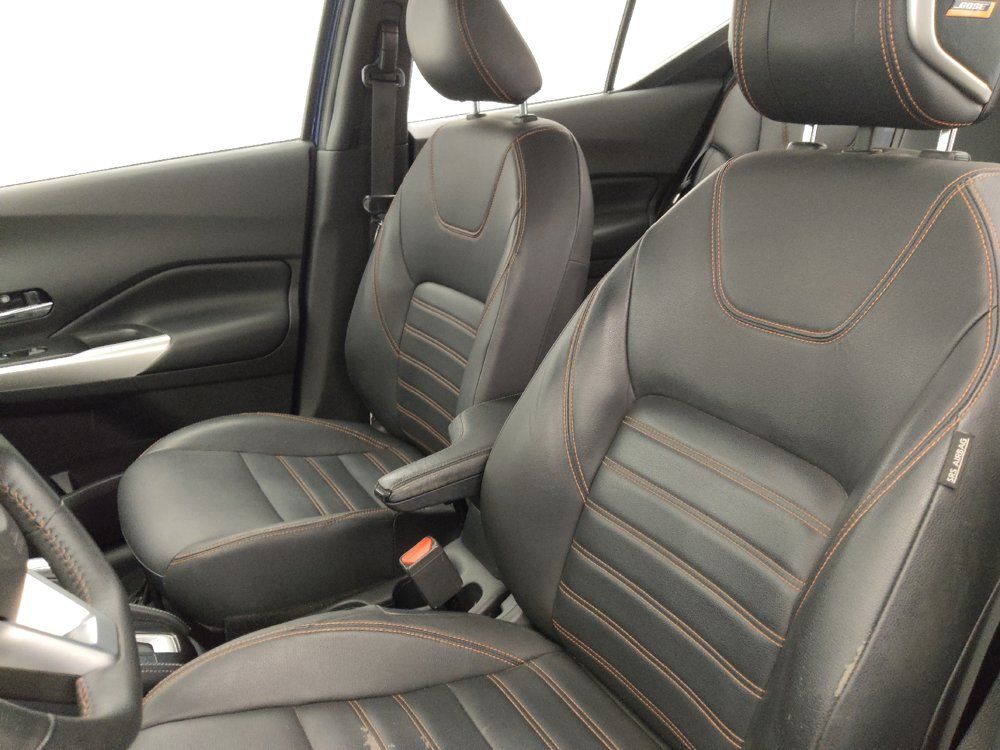 Used 2020 Nissan Kicks SR w/ SR Premium Package FWD image 17