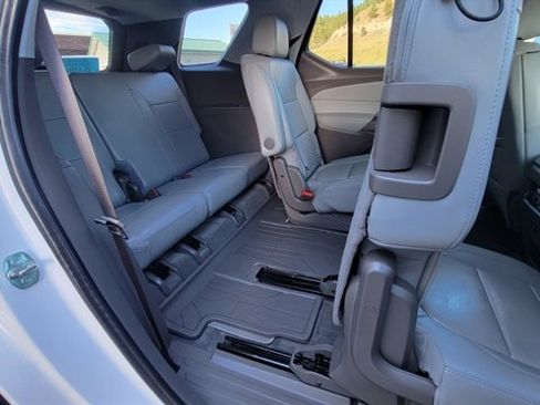 Used 2021 Chevrolet Traverse LT w/ LPO, Blackout Package image 44