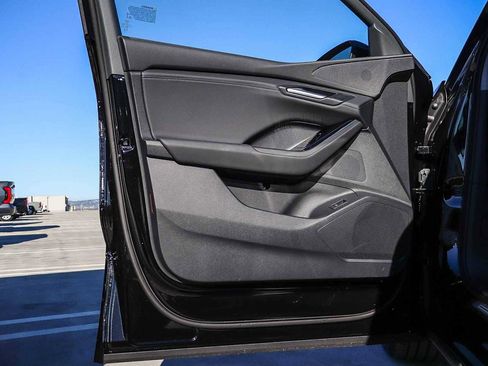 New 2025 Audi Q6 e-tron Premium image 28