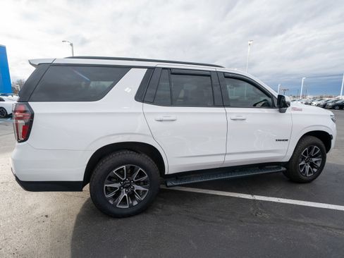 Used 2021 Chevrolet Tahoe Z71 w/ Z71 Signature Package image 6