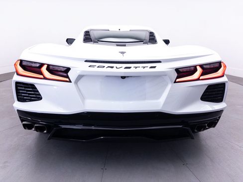Used 2021 Chevrolet Corvette Stingray Premium Cpe w/ 3LT RWD image 17