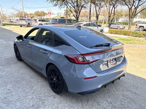 Certified 2024 Honda Civic Sport image 12
