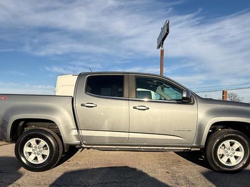 Used 2020 Chevrolet Colorado W/T w/ WT Convenience Package image 8