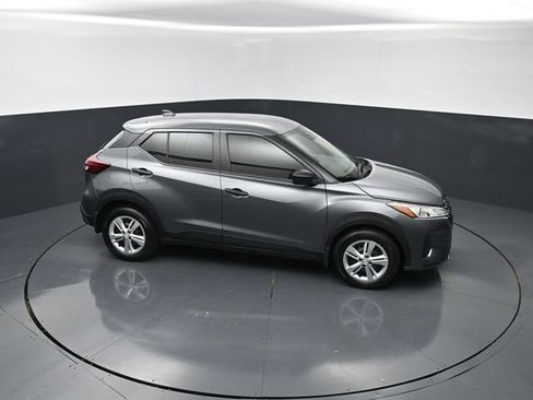 Used 2025 Nissan Kicks Play S FWD image 26