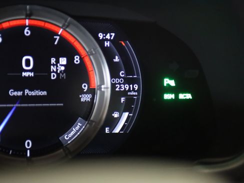 Used 2018 Lexus LC 500 Coupe w/ Sport Package RWD image 22
