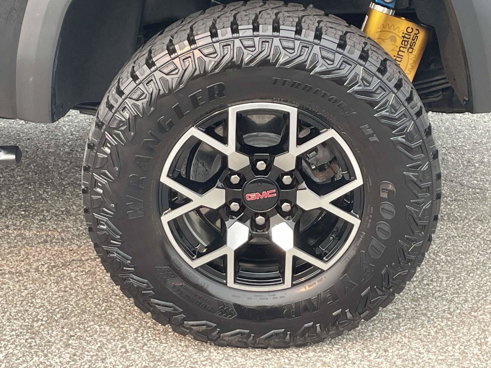 Certified 2024 GMC Canyon AT4X AWD/4WD image 12