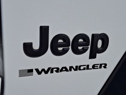 Used 2023 Jeep Wrangler Unlimited Sport AWD/4WD image 29