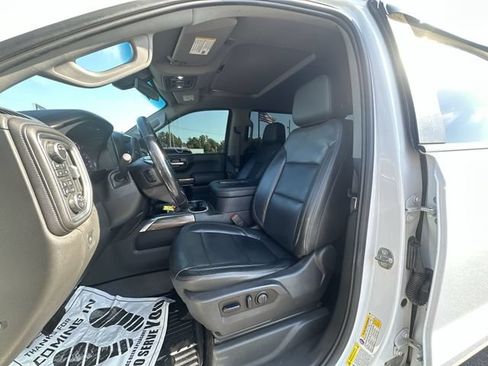 Used 2020 Chevrolet Silverado 1500 RST w/ Texas Edition AWD/4WD image 14