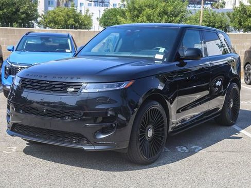 Used 2024 Land Rover Range Rover Sport Dynamic SE image 5